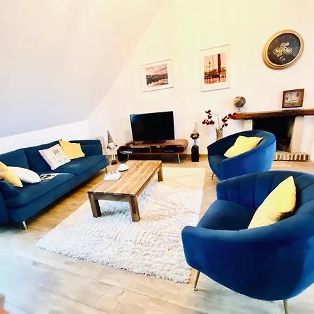 Maison Pin Prenelle Classe 아파트 *